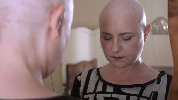 Hope Healing Bald Woman Lifting Her Head Looks Herself Mirror — 图库视频影像