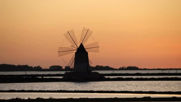 Eighth Wonder World Beautiful View Marsala Salt Pans Infersa Mill — Stock Video