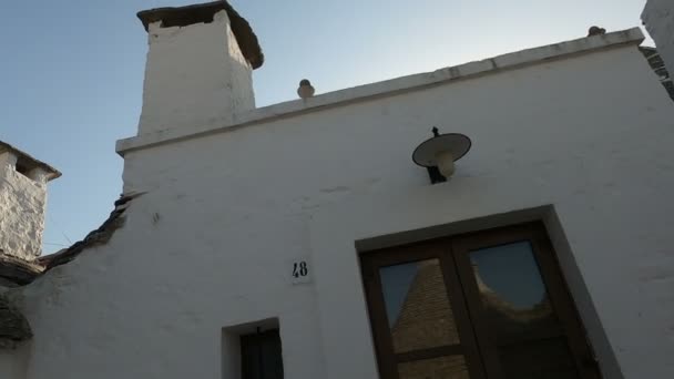 Scatti Dal Basso Dei Trulli Tipiche Costruzioni Pietra Alberobello Puglia — Video Stock