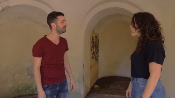 Cuplu Ceartă Cuplu Tânăr Luptă Furios Jostling Palmă — Videoclip de stoc