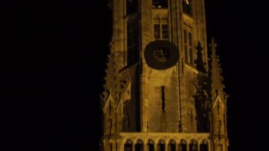 Çan kulesine Bruges görünümünü. Hollandalı Belfort van Brugge Bruges Belçika'nın merkezinde bir ortaçağ çan kulesi olduğunu