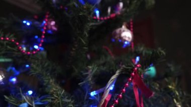 mutlu Noeller, ağaç, oyuncak, gerlanda, hediyeler