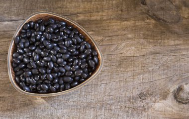 Ham siyah fasulye. Üstten görünüm - Phaseolus vulgaris siyah kaplumbağa