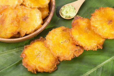 Patacon yeşil muz (toston, tachino düzleştirilmiş adet kızarmış)