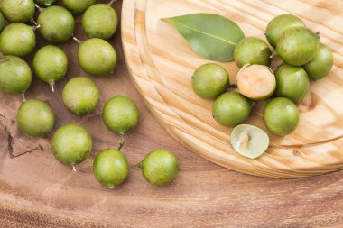 Lezzetli tropikal meyve Mamoncillo - Melicoccus bijugatus