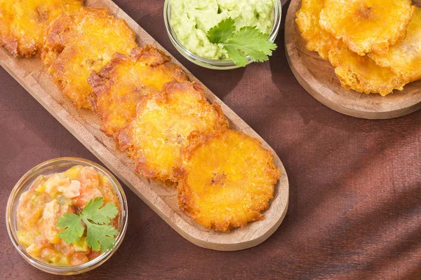 Patacon yeşil muz (toston, tachino düzleştirilmiş adet kızarmış)