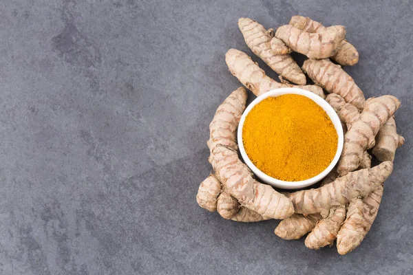 Raíces Cúrcuma Polvo Sobre Mesa Curcuma Longa — Foto de Stock