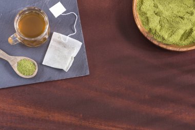 Moringa çayı - Moringa oleifera. Üstte görüntü