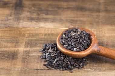 Organik tohumları siyah susam - Sesamum indicum.