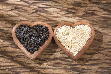 Beyaz Susam ve siyah susam - Sesamum indicum.