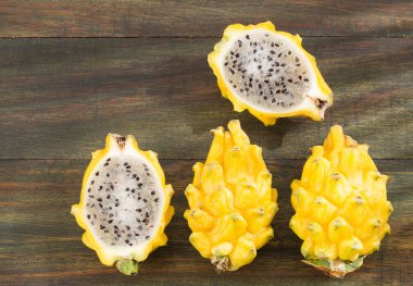 Sarı pitaya ya da ejderha meyve - Selenicereus megalanthus