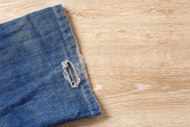 Mavi kot doku delikleri ve konu ile