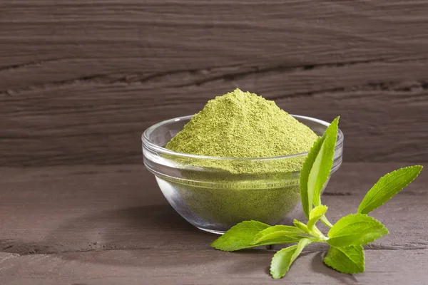 Natural sweetener in powder from stevia plant - Stevia rebaudiana