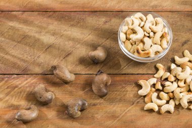 Doğal ve kavrulmuş kaşu somun. Maranon - Anacardium occidentale