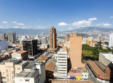 Medellin, Antioquia / Kolombiya - 26 Aralık 2018. Şehir merkezinde şehrin görünümünü. Antioquia dağlık Eyaleti başkenti