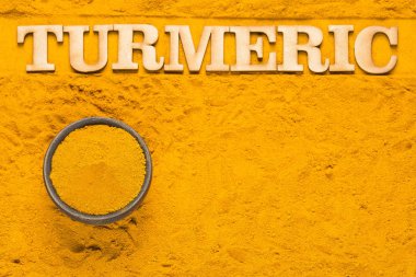 Alternatif tıpta kullanılan zerdeçal baharat