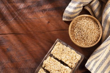 Mısır gevreği barlar - Amaranthus solmayan çiçek tohumları