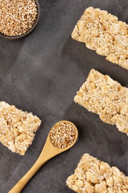 Mısır gevreği barlar - Amaranthus solmayan çiçek tohumları