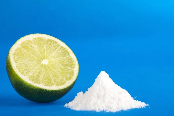 Limone e bicarbonato di sodio — Foto Stock
