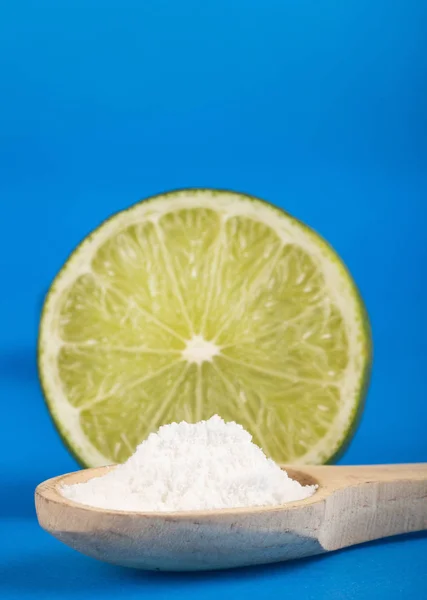 Limón y bicarbonato de sodio - Citrus jalá limon — Foto de Stock