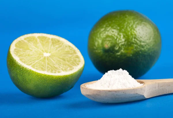 Limón y bicarbonato de sodio - Citrus jalá limon — Foto de Stock