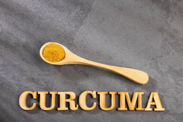 Poudre de curcuma biologique - Curcuma longa. Espace texte — Photo