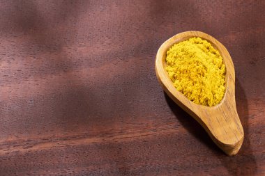 Organik köri tozu - Metin alanı.