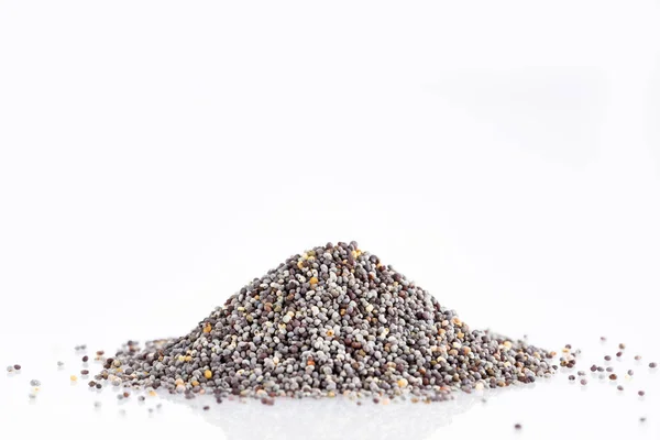 Organic poppy seeds - white background — Stock Photo, Image