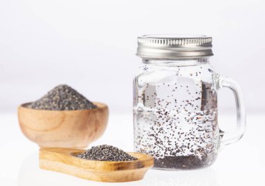 Organik haşhaş tohumu - Papaver somniferum. Metin alanı