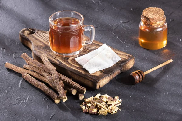 Glycyrrhiza glabra-meyan çayı. Metin alanı