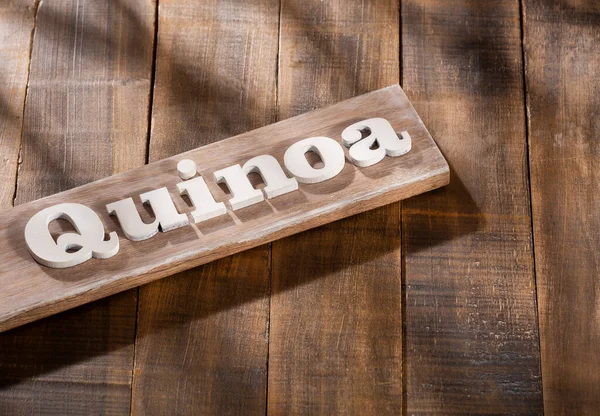 Slovo Quinoa Dřevěnými Písmeny Chenopodium Quinoa — Stock fotografie