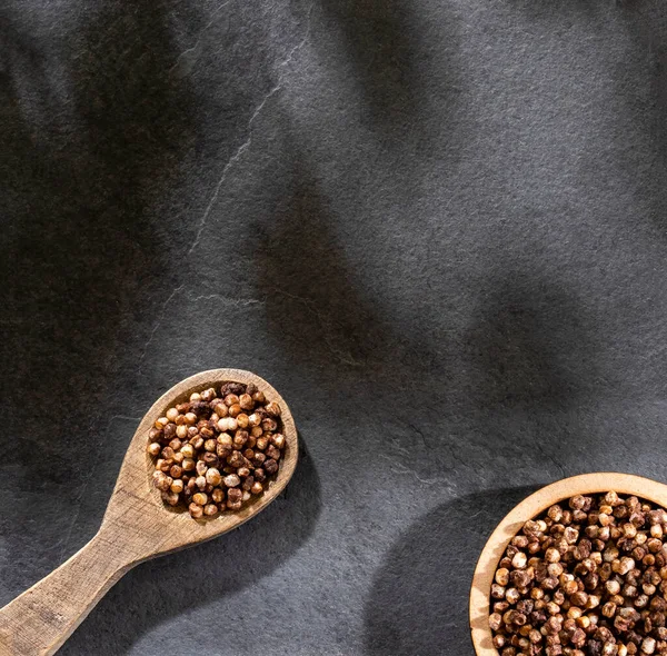 Chokladquinoafrön Träskeden Chenopodium Quinoa — Stockfoto