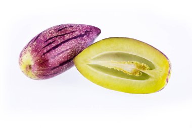 Tatlı salatalık veya armut-karpuz - Solanum muricatum