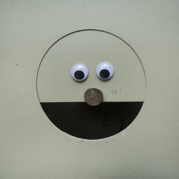 Crazy googly eyes - Creative expression with googly eyes