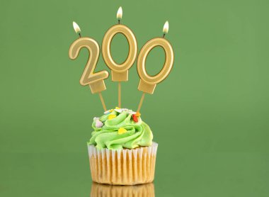 Takipçi veya beğeni sayısı - 200 numaralı mum