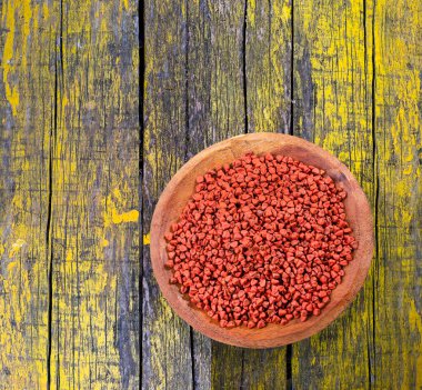 Kâsede Annatto organik tohumları - Bixa Orellana