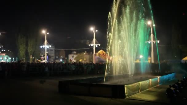 Fuegos Artificiales Ciudad Noche Saludo Vacaciones Aniversario Personas Ciudad Noche — Vídeo de stock