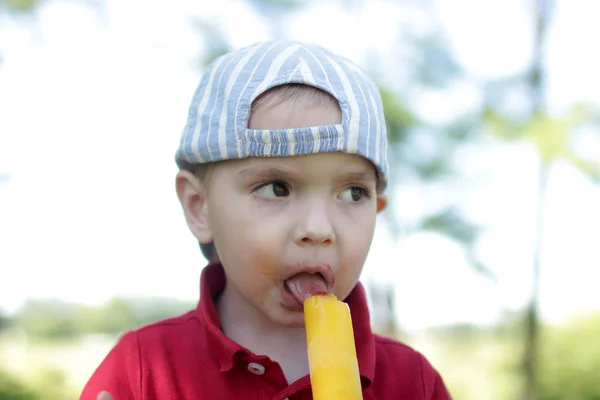 Close Portrait Toddler Boy Dirty Eating Ice Cream Summer Outdoor — Stock Photo, Image