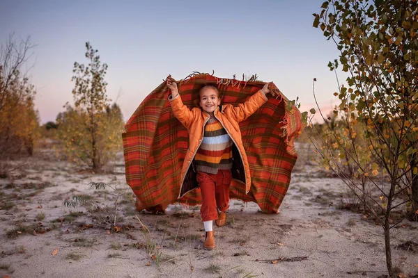 Family Autumn Walking Cute Girl Orange Coat Running Soft Plaid — Stock Photo, Image