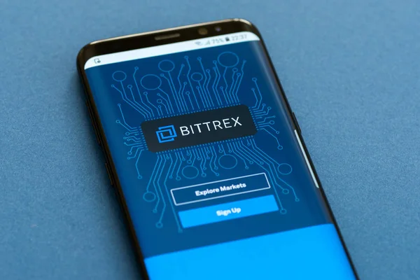 키프로스 2018 Bittrex Cryptocurrency 웹사이트 스마트폰 화면에 — 스톡 사진