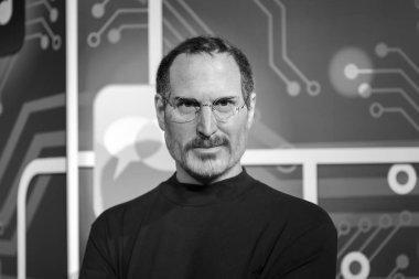 Istanbul, Türkiye - 16 Şubat 2017: Steve Jobs balmumu şekil Madame Tussauds balmumu Müzesi'nde. Steve Jobs kurucu, Başkan ve CEO Apple Inc yapıldı..
