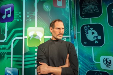 Istanbul, Türkiye - 3 Aralık 2016: Steve Jobs şekil Madame Tussauds balmumu Müzesi'nde. Steve Jobs kurucu, Başkan ve CEO Apple Inc yapıldı..