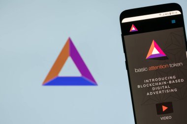 Girne, Kıbrıs - 14 Kasım 2018: akıllı telefon ekranında görüntülenen temel dikkat Token (Bat) Web sitesi. 