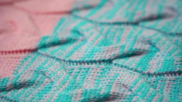 Kalıplı yün kazak