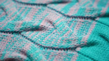 Kalıplı yün kazak