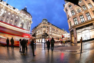 Oxford street, Londra, Noel günü, alışveriş