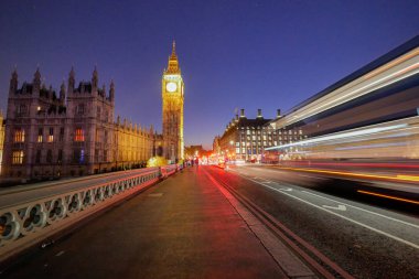 Big Ben ile Westminster abbey, London, İngiltere