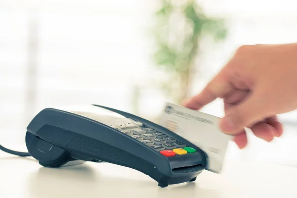 Kreditkort Maskin Betalning För Online Shopping — Stockfoto