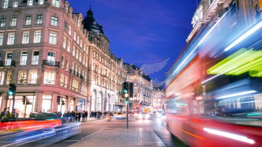 Oxford street, Londra, Noel günü, alışveriş