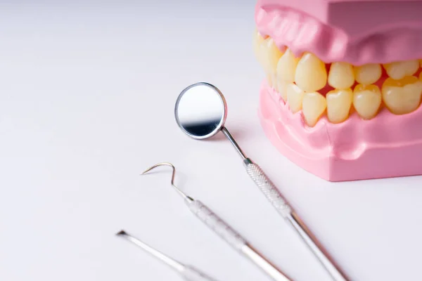 Ensemble Outils Équipement Médical Dentiste Métal Vue Dessus — Photo